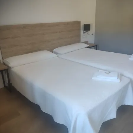 Rosales Bed & Breakfast Almazcara