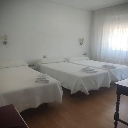 Rosales 3* Almázcara